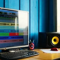 Programm für Audiodatei auf dem Laptop