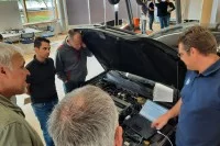 Schulung zur Integration alternativer Antriebsarten in die Berufsschulausbildung im Bereich Kraftfahrzeugmechatronik